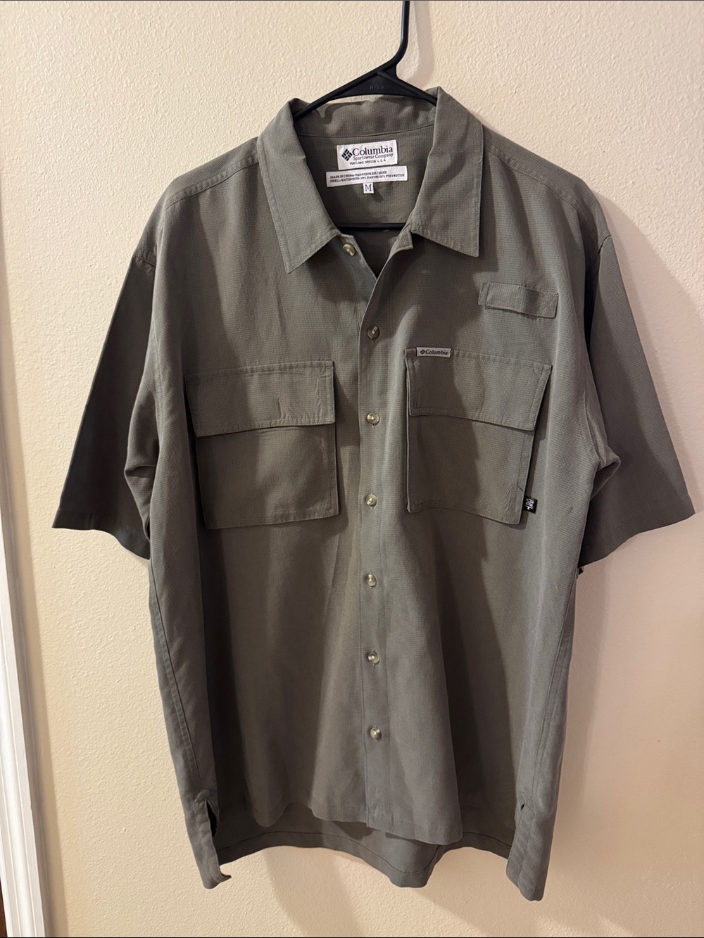 Columbia Olive Green Short Sleeve Button-Down Shirt
